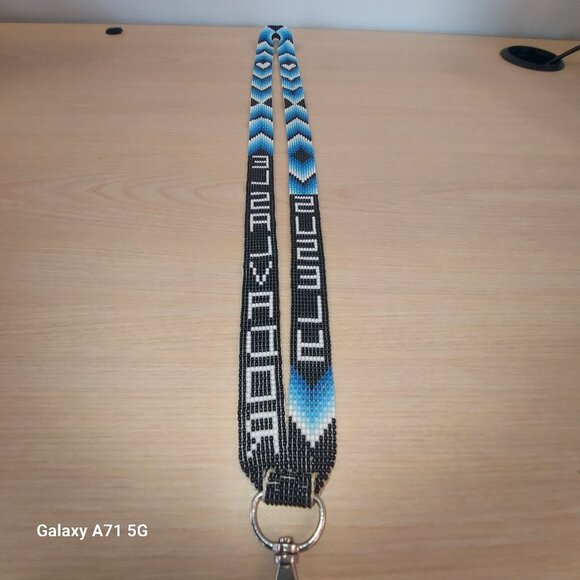 Susely El Salvador Beaded Black, Blue, and White Lanyard w/ Clip 18 inches Long - Picture 2 of 4